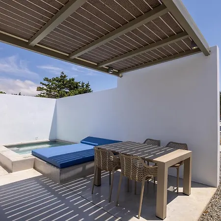 White Holidays Project * Tinos