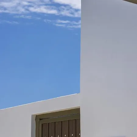 White Holidays Project Aparthotel *