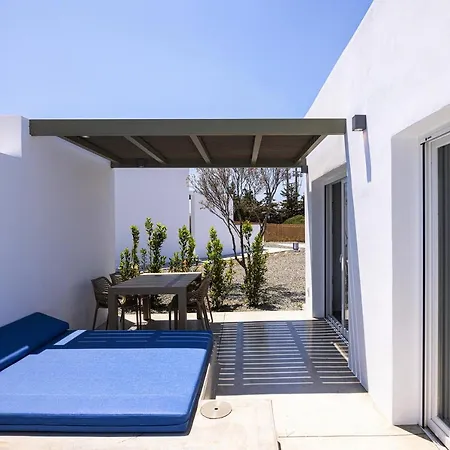 White Holidays Project Aparthotel *