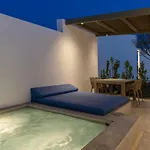 Apart-hotel White Holidays Project 4*