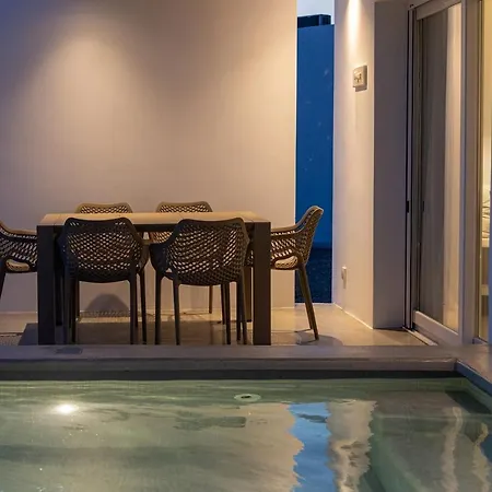 White Holidays Project Tínos