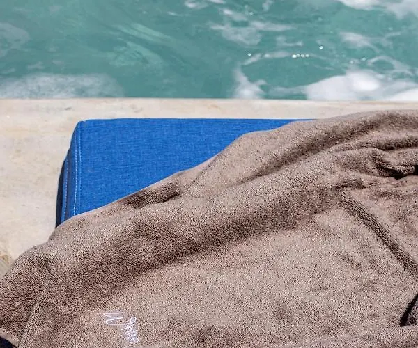 Lägenhetshotell White Holidays Project Tínos