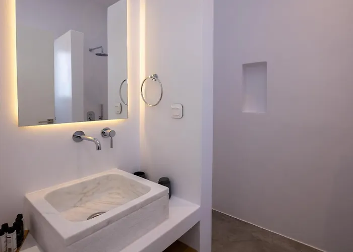 White Holidays Project 4* Tínos