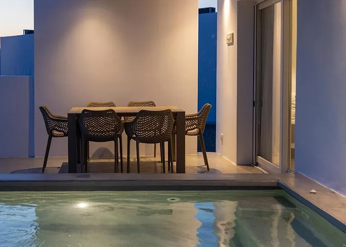 White Holidays Project Tínos